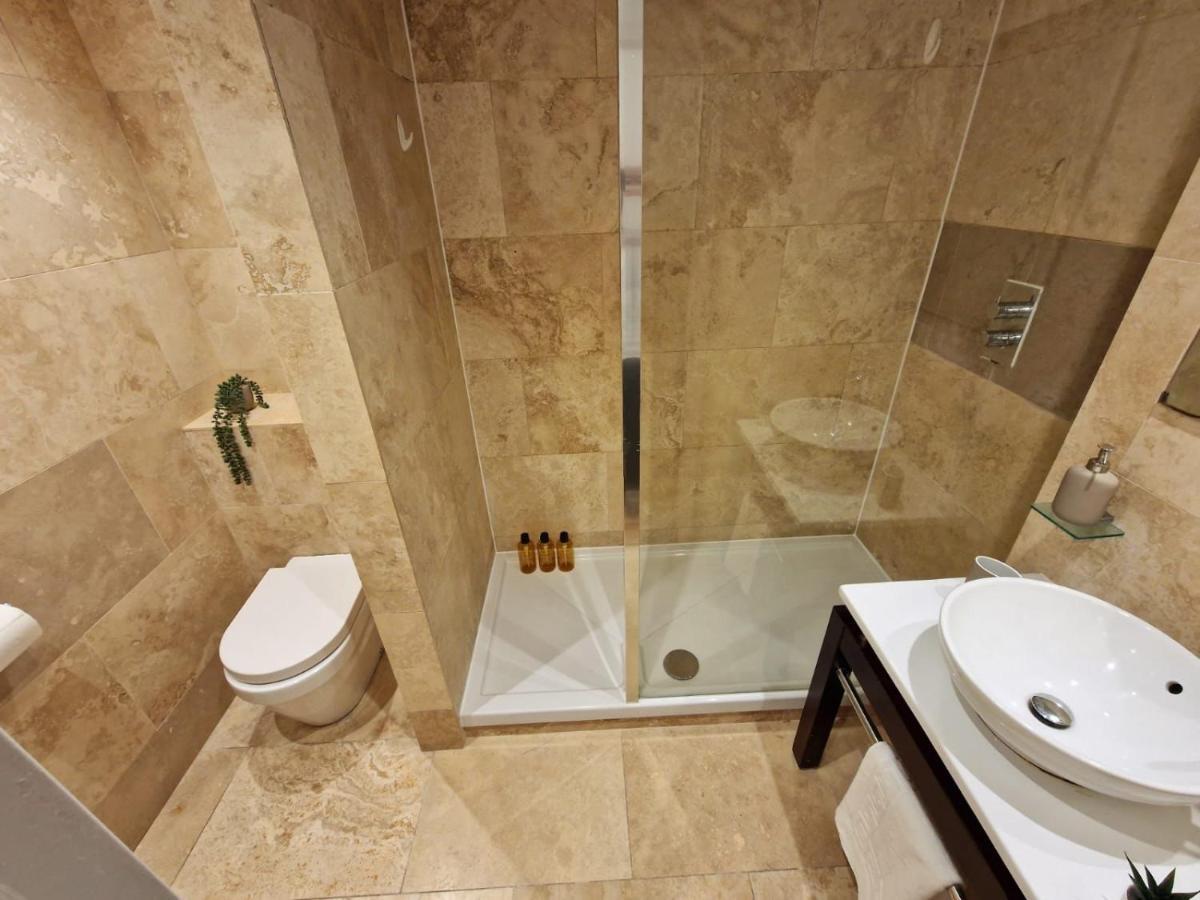 3 Bedrooms Flat Near Russell Square Londýn Exteriér fotografie